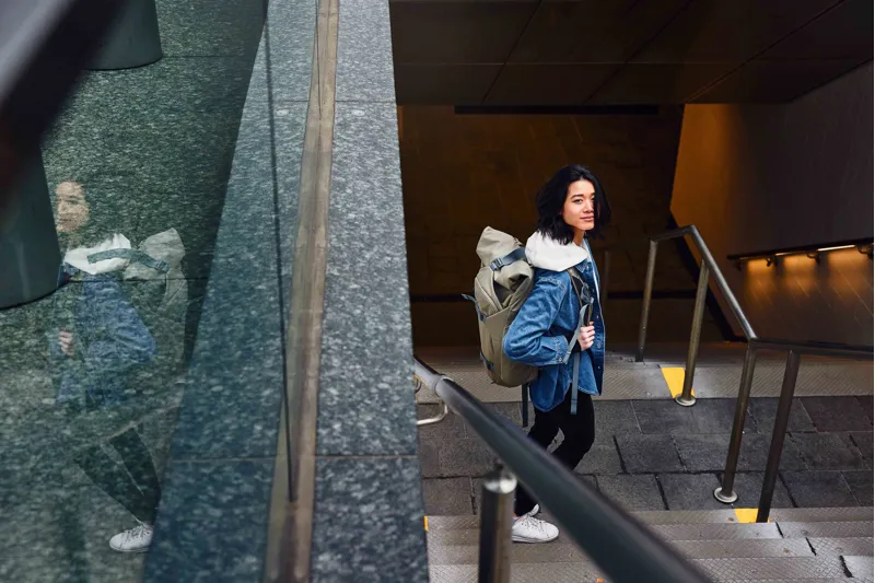 Osprey Metron 22 Roll Top Backpack Black-5